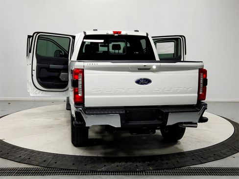 New 2026 Ford F250 Lariat image 14