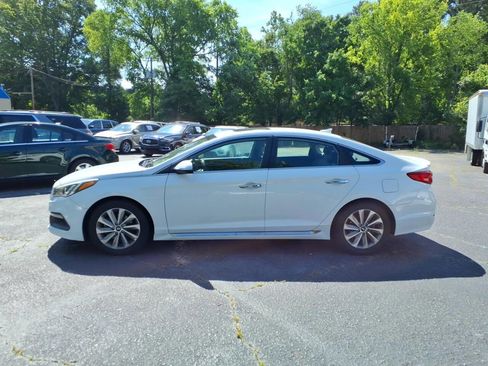 Used 2017 Hyundai Sonata Sport w/ Value Edition Package 02 FWD image 8