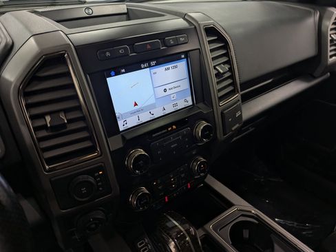 Used 2019 Ford F150 Raptor w/ Equipment Group 802A Luxury image 11