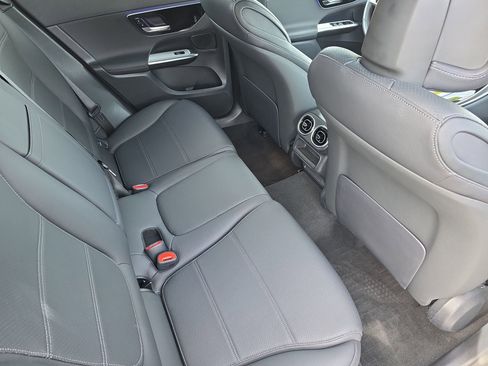 Certified 2025 Mercedes-Benz GLC 300 GLC 300 image 11