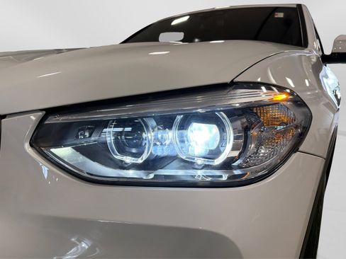 Used 2021 BMW X3 xDrive30i AWD/4WD image 13