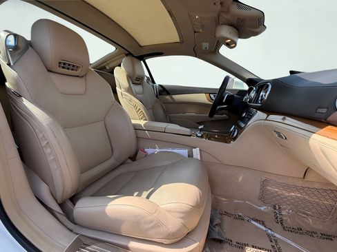 Used 2018 Mercedes-Benz SL 450 image 29