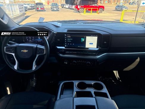 Used 2024 Chevrolet Silverado 1500 LT image 12