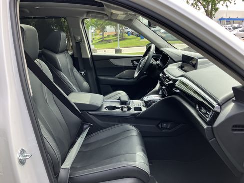 Used 2024 Acura MDX SH-AWD w/ Technology Package image 38