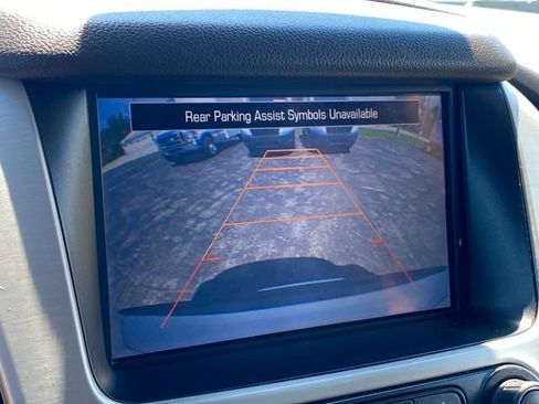 Used 2015 GMC Yukon SLT w/ HD Trailering Package AWD/4WD image 24