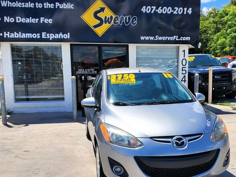 Used 2013 MAZDA MAZDA2 Touring FWD image 4