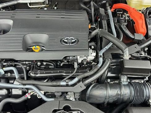 New 2025 Toyota Crown Signia w/ Advanced Technology Package image 32