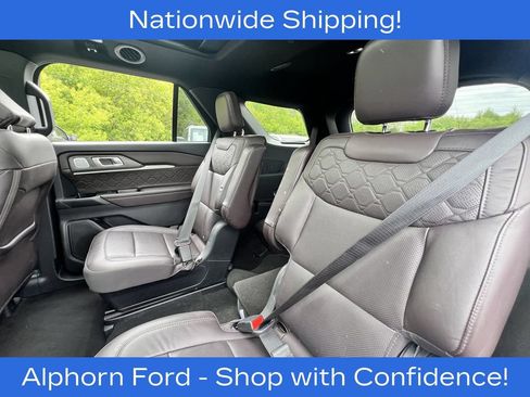 Certified 2025 Ford Explorer Platinum w/ LUX Leather Package AWD/4WD image 33