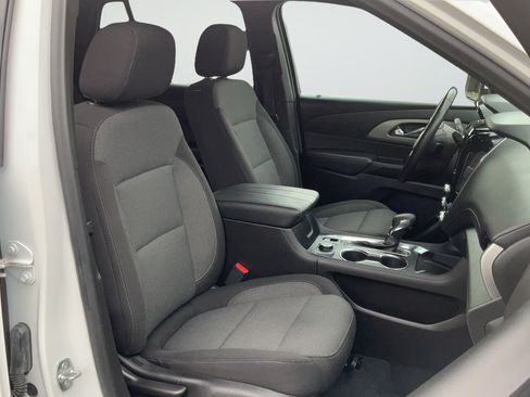 Certified 2022 Chevrolet Traverse LT FWD image 20