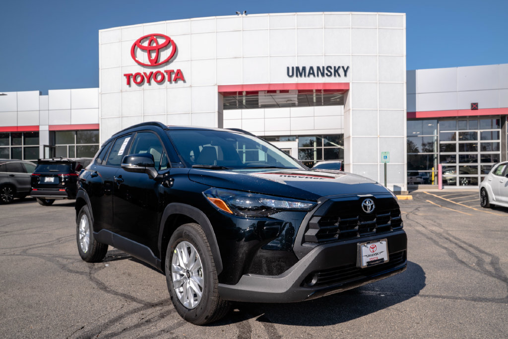 New 2026 Toyota Corolla Cross LE w/ Moonroof Package AWD/4WD image 1