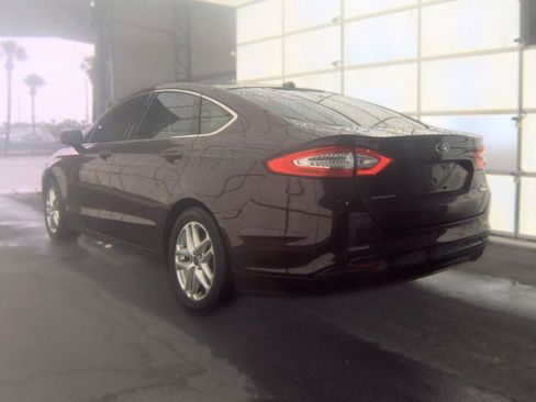 Used 2013 Ford Fusion SE FWD image 7