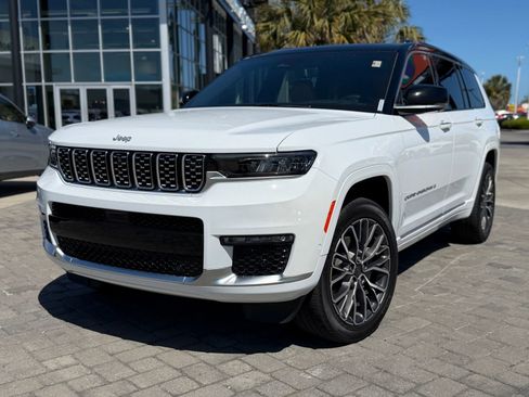 Used 2025 Jeep Grand Cherokee L Summit image 1