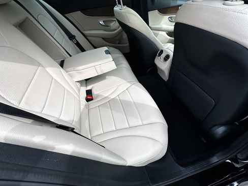 Certified 2021 Mercedes-Benz C 300 4MATIC Sedan image 18