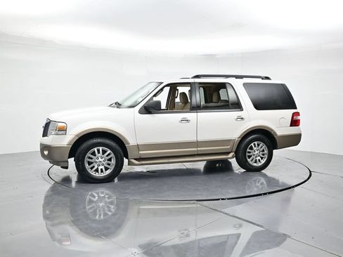 Used 2012 Ford Expedition XLT RWD image 6
