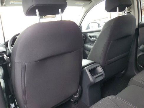 New 2026 Honda HR-V LX image 9