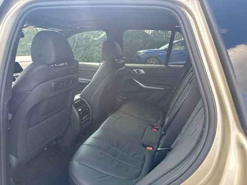 Used 2019 BMW X5 xDrive40i w/ Premium Package 2 AWD/4WD image 15