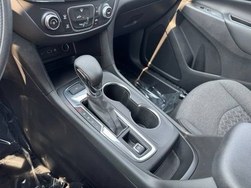 Certified 2022 Chevrolet Equinox LT w/ LPO, Floor Liner Package AWD/4WD image 21