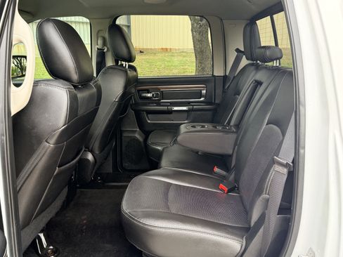 Used 2015 RAM 1500 Laramie w/ Convenience Group image 26