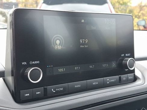 Used 2025 Honda Accord SE image 18