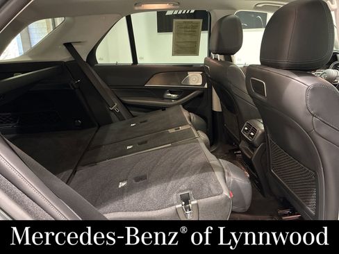 Used 2020 Mercedes-Benz GLE 450 4MATIC image 26