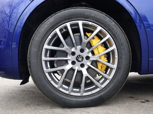 Used 2024 Maserati Grecale GT image 8