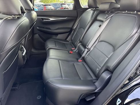 Used 2025 INFINITI QX50 Luxe AWD/4WD image 23