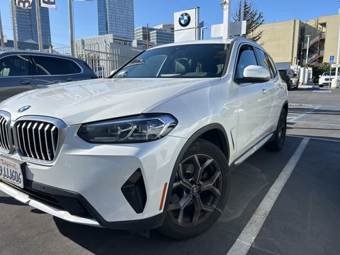 Used 2024 BMW X3 xDrive30i w/ Premium Package AWD/4WD image 7