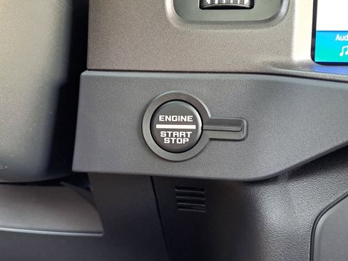 New 2025 Ford Bronco Raptor image 20