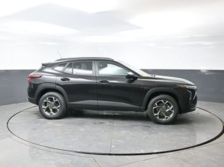 New 2026 Chevrolet Trax LT video 2
