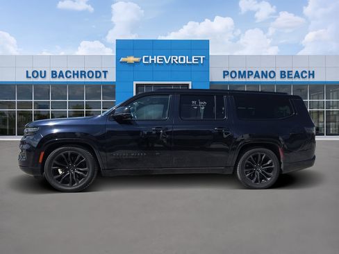 Used 2024 Jeep Grand Wagoneer L Series II w/ Quick Order Packagew 28T image 4