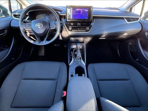Certified 2025 Toyota Corolla LE image 21