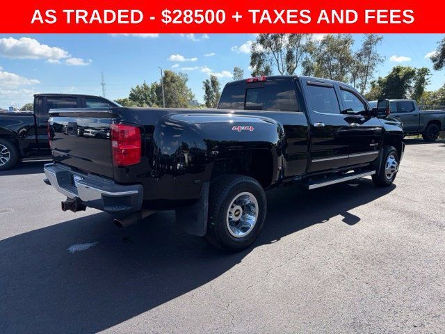 Used 2016 Chevrolet Silverado 3500 LTZ AWD/4WD image 6
