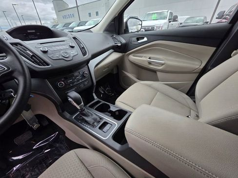 Certified 2018 Ford Escape SE AWD/4WD image 22