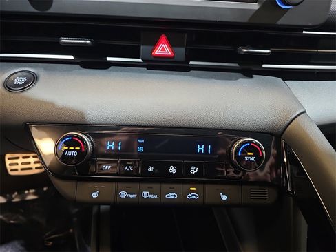 New 2026 Hyundai Elantra SEL Sport image 22