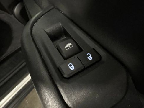 Used 2024 Jeep Grand Cherokee L Limited w/ Luxury Tech Group II AWD/4WD image 42