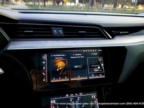 Used 2021 Audi e-tron Premium Plus w/ Premium Plus Package image 59
