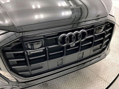 Used 2023 Audi Q8 Premium Plus w/ Premium Plus Package image 29