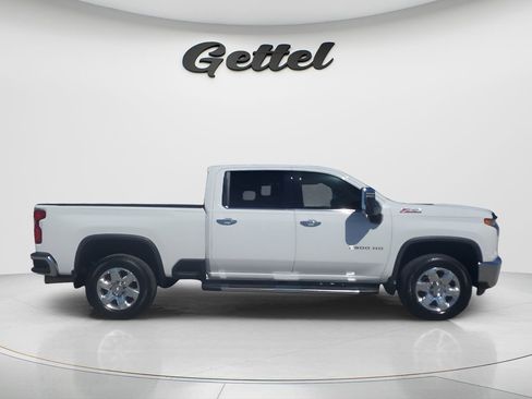 Used 2020 Chevrolet Silverado 2500 LTZ w/ LTZ Premium Package image 3