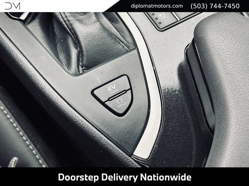 Used 2024 Lexus UX 250h F Sport AWD/4WD image 44