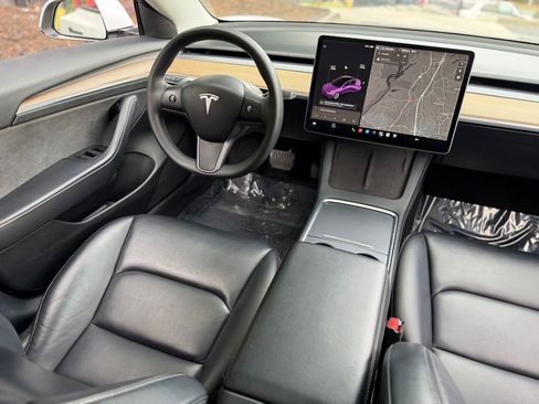 Used 2022 Tesla Model 3 Long Range AWD/4WD image 41
