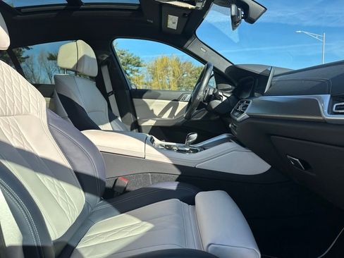 Certified 2023 BMW X6 xDrive40i w/ M Sport Package image 25