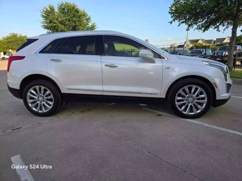 Used 2017 Cadillac XT5 Platinum image 7