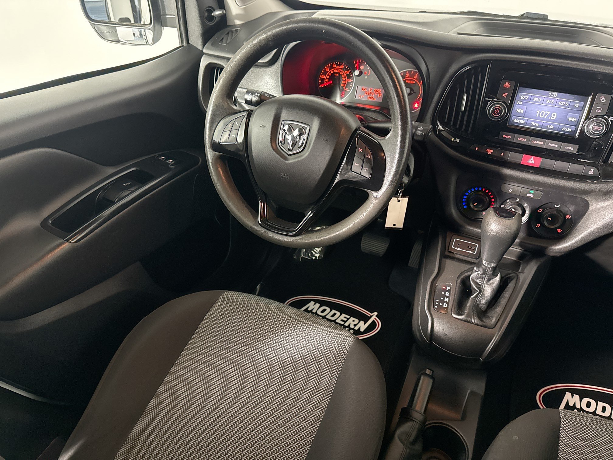 Used 2019 RAM ProMaster City Tradesman FWD image 32