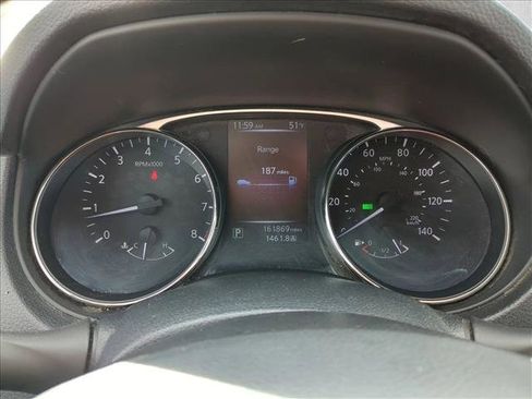 Used 2016 Nissan Rogue S image 10