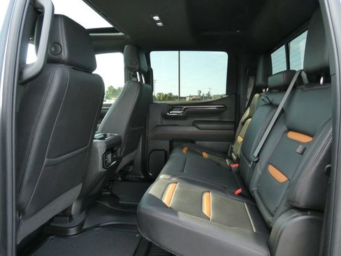 Used 2025 GMC Sierra 1500 AT4 w/ AT4 Premium Package AWD/4WD image 20