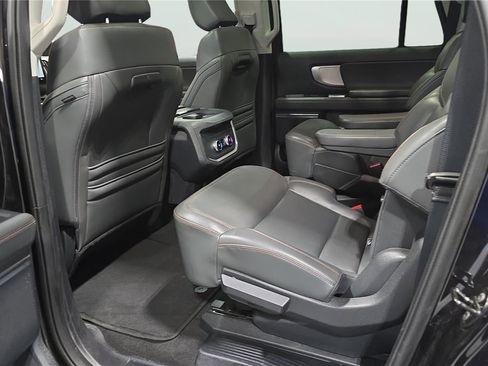 Used 2025 Ford Expedition Max Active image 36