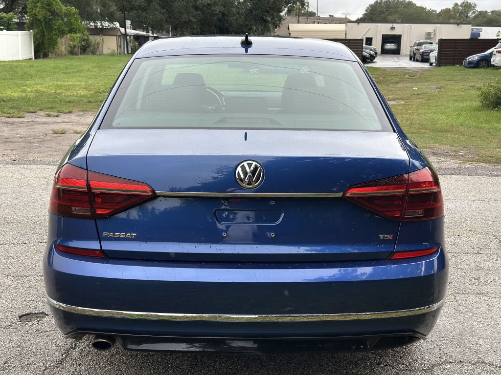 Used 2017 Volkswagen Passat 1.8T R-Line w/ R-Line Lighting Package FWD image 13