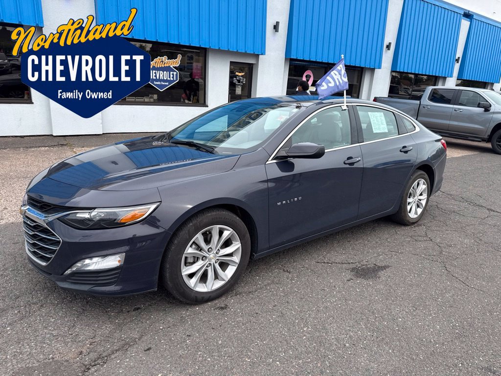 Used 2025 Chevrolet Malibu LT FWD image 1