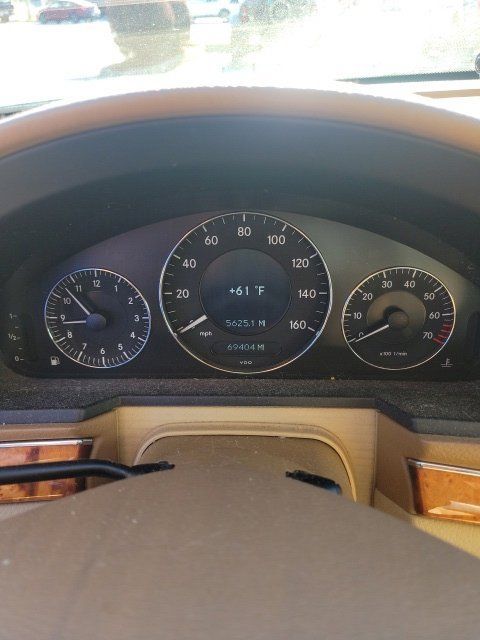 Used 2008 Mercedes-Benz E 350 Sedan image 4