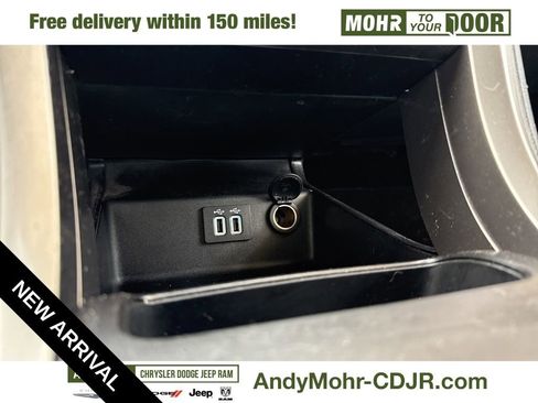 Used 2019 Ford Fusion SE image 16